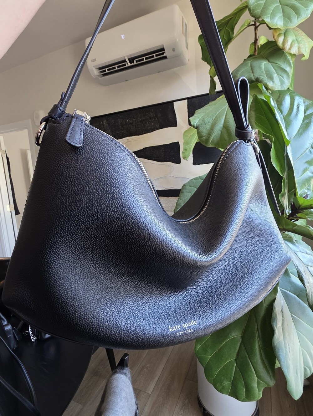Kate Spade Large Loop Bag Black